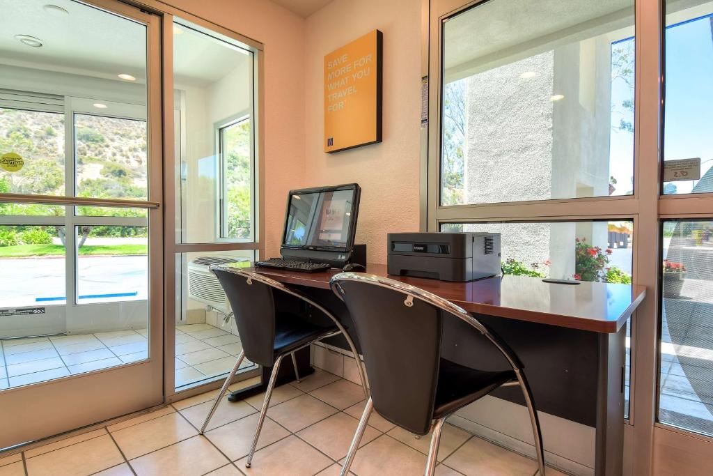 Motel 6-San Diego CA - Hotel Circle - Mission Valley image 23