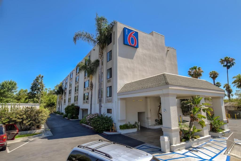 Motel 6-San Diego CA - Hotel Circle - Mission Valley image 8